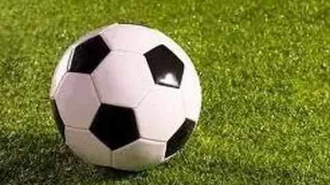 英超战报：阿森纳一骑绝尘，切尔西曼城紧追不舍，热刺、曼联、利物浦激战正酣，积分榜风云变幻！